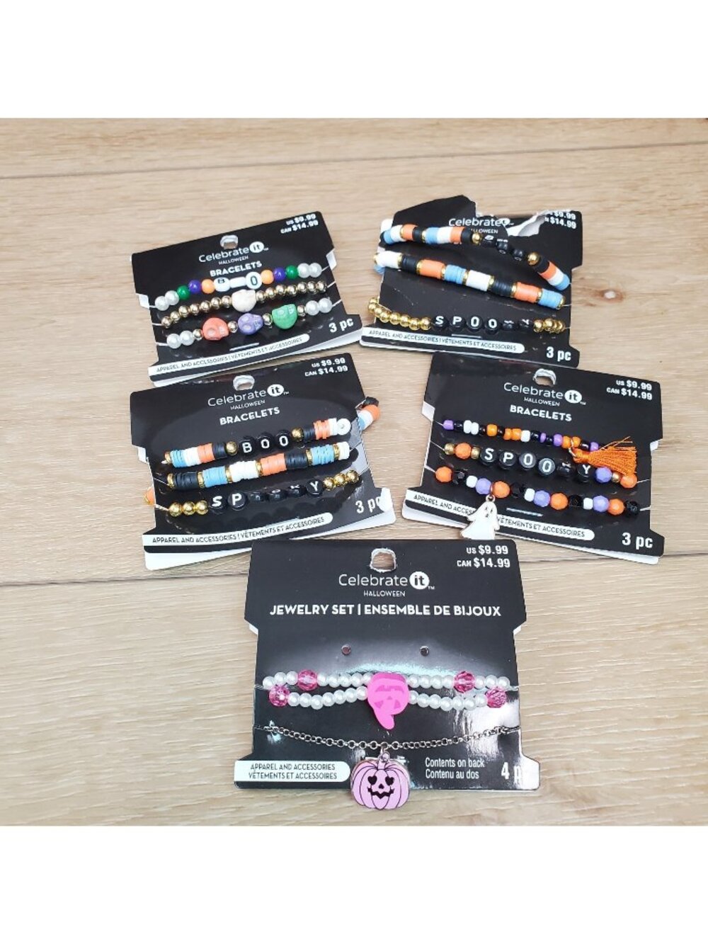 Halloween Fall Art Beaded Bracelet Beads Charms Stretch Lot of 14 Ghost Spooky